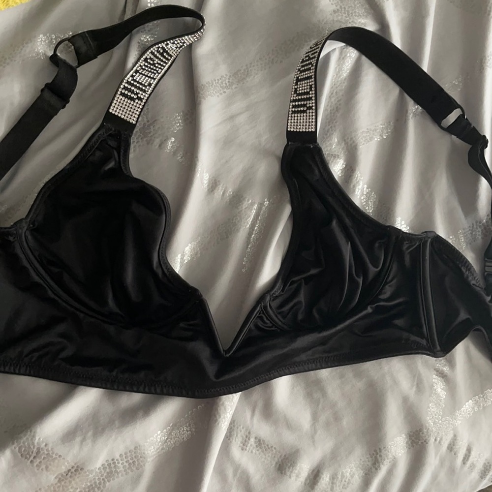 Victoria secret bra